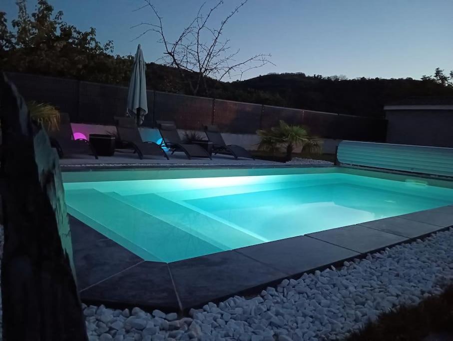 Chambre & Sdb Privee Avec Piscine En Bord De Via Rhona Sarras Ngoại thất bức ảnh